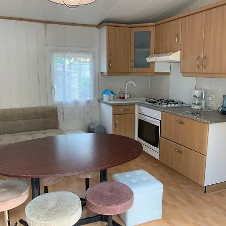78 Rue Bouffard Mobilhom דירה